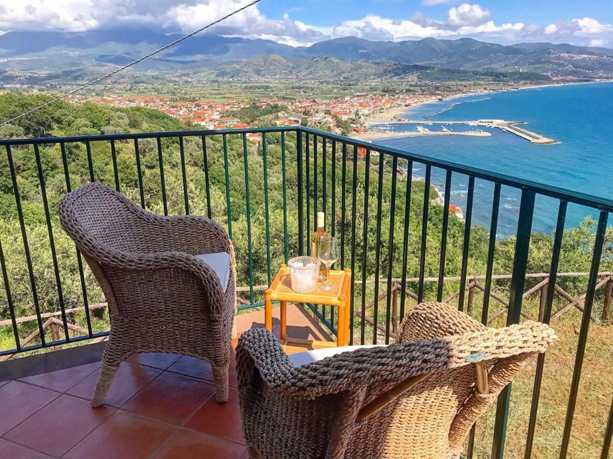 Borgo Eleatico Apartment Casal Velino Bagian luar foto